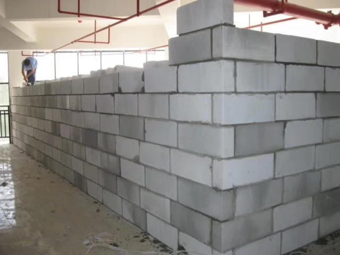 东光蒸压加气混凝土砌块承重墙静力和抗震性能的研究